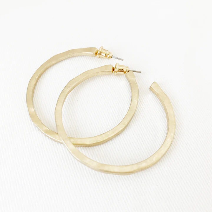 2343 - HAMMERED GOLD HOOP EARRINGS
