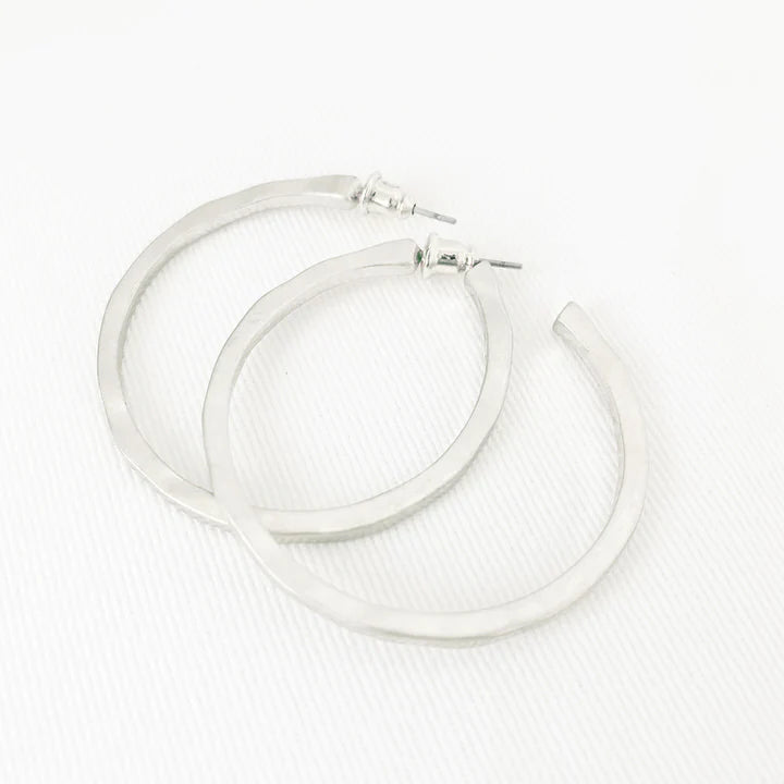 2343 - HAMMERED HOOP EARRINGS - SILVER