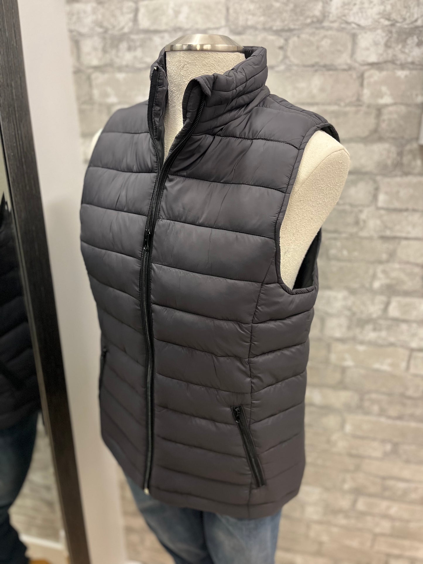 The Padded Vest with Zipper Pockets - Black