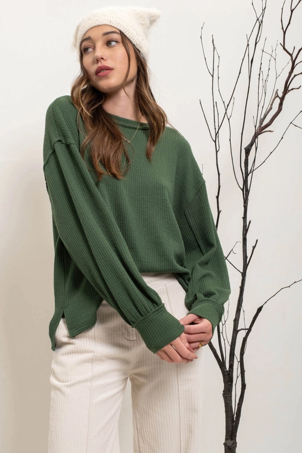 THE JULIE EXPOSED SWEATER - HUNTER GREEN