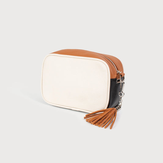 7112 - Versatile Crossbody Bag - Camel