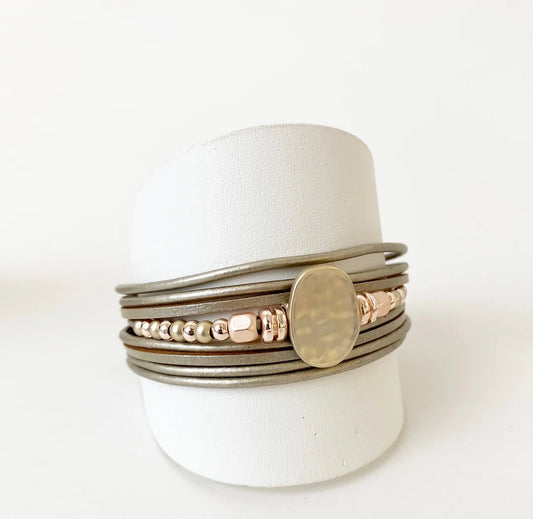 MULTI LEATHER STRAND BRACELET - COFFEE