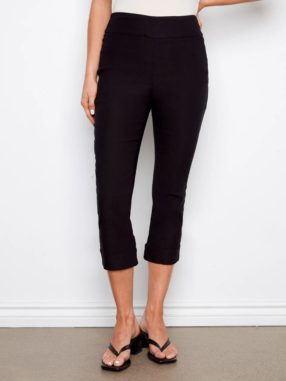 Charlie B Pull on Capris Pant - Black