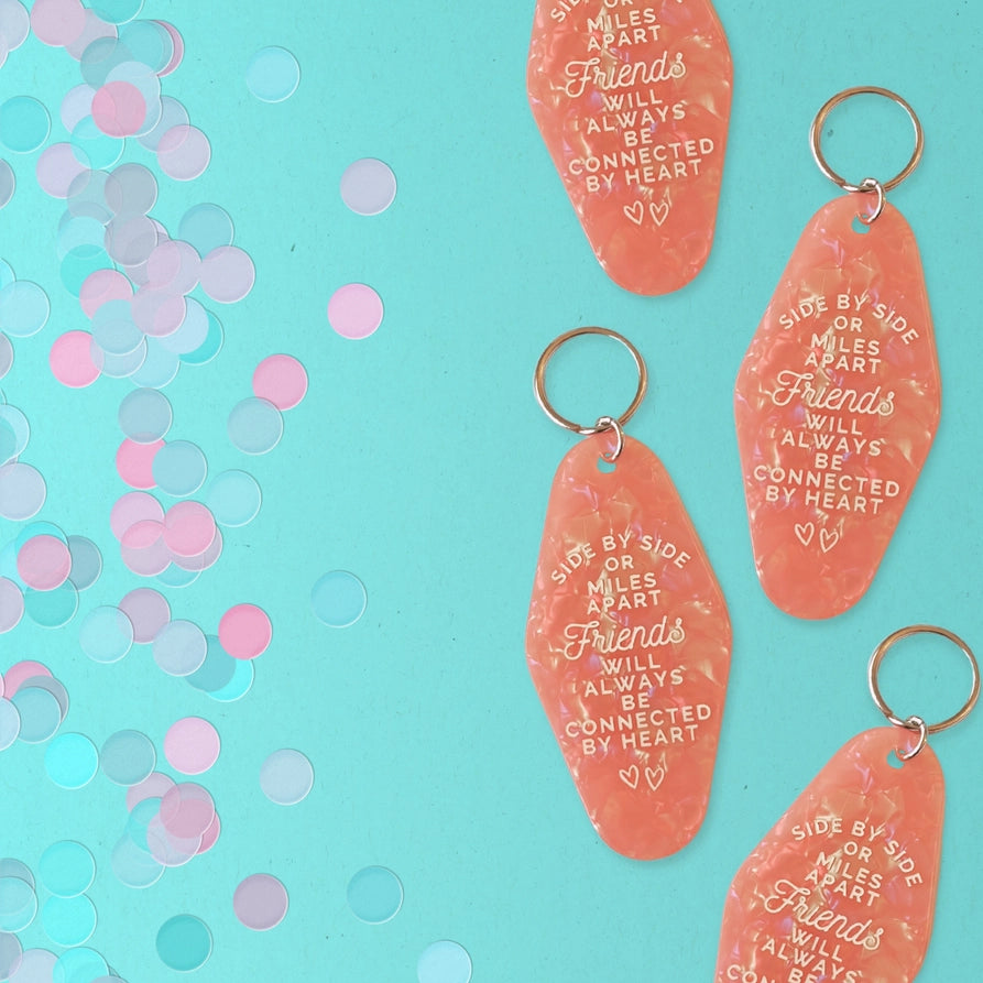 FRIENDS WILL BE ALWAYS CONNECTED KEYCHAIN