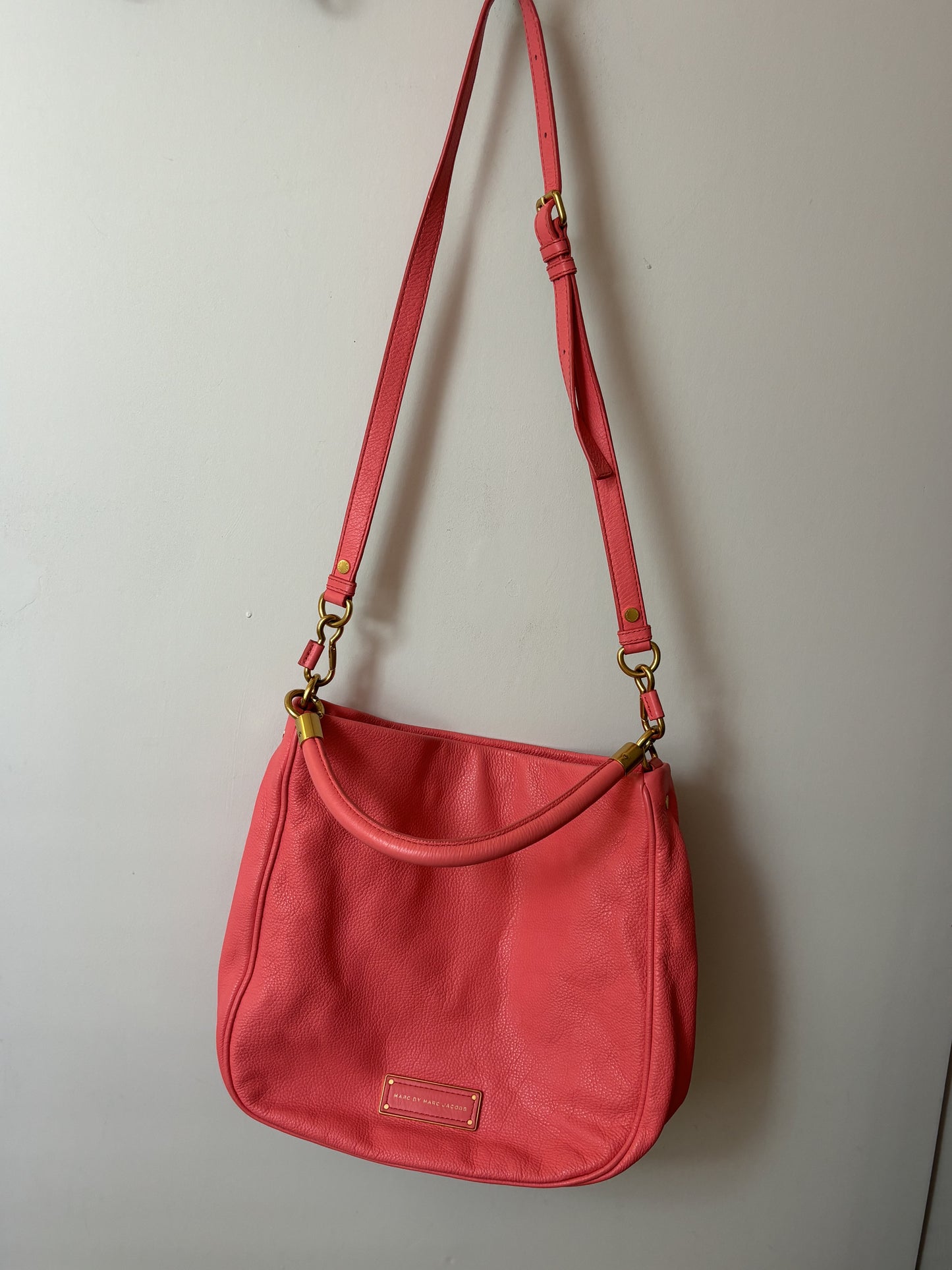 PRE-LOVED - Marc by Marc Jacobs too hot to handle leather crossbody bag