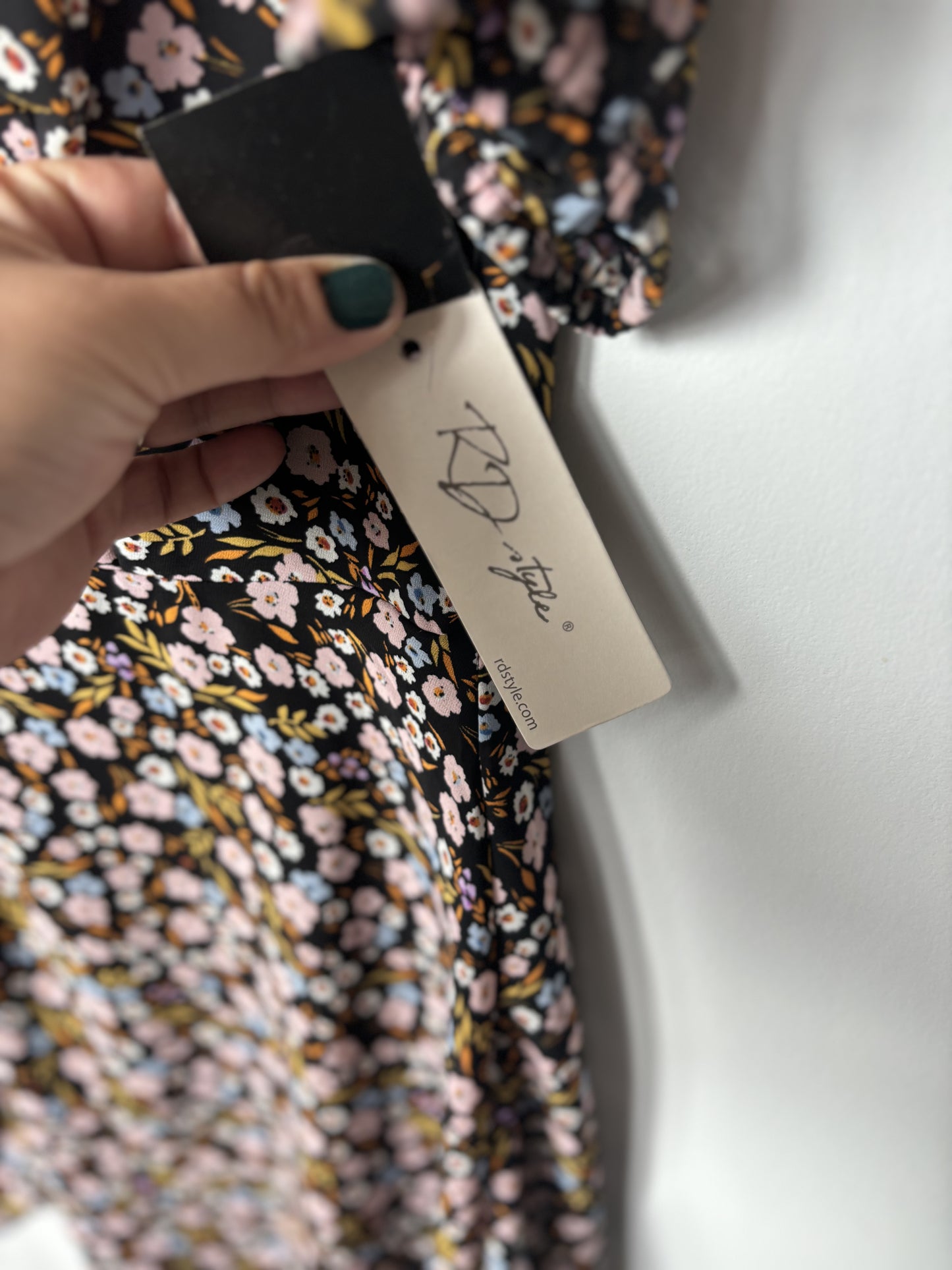 NWT- RD Style Floral Dress