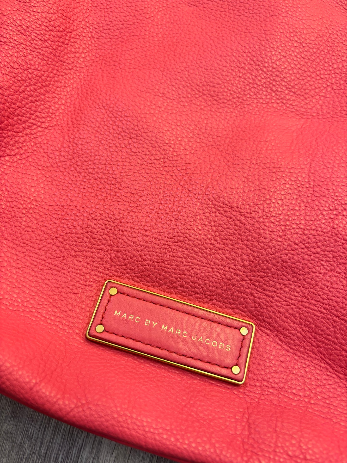 PRE-LOVED - Marc by Marc Jacobs too hot to handle leather crossbody bag