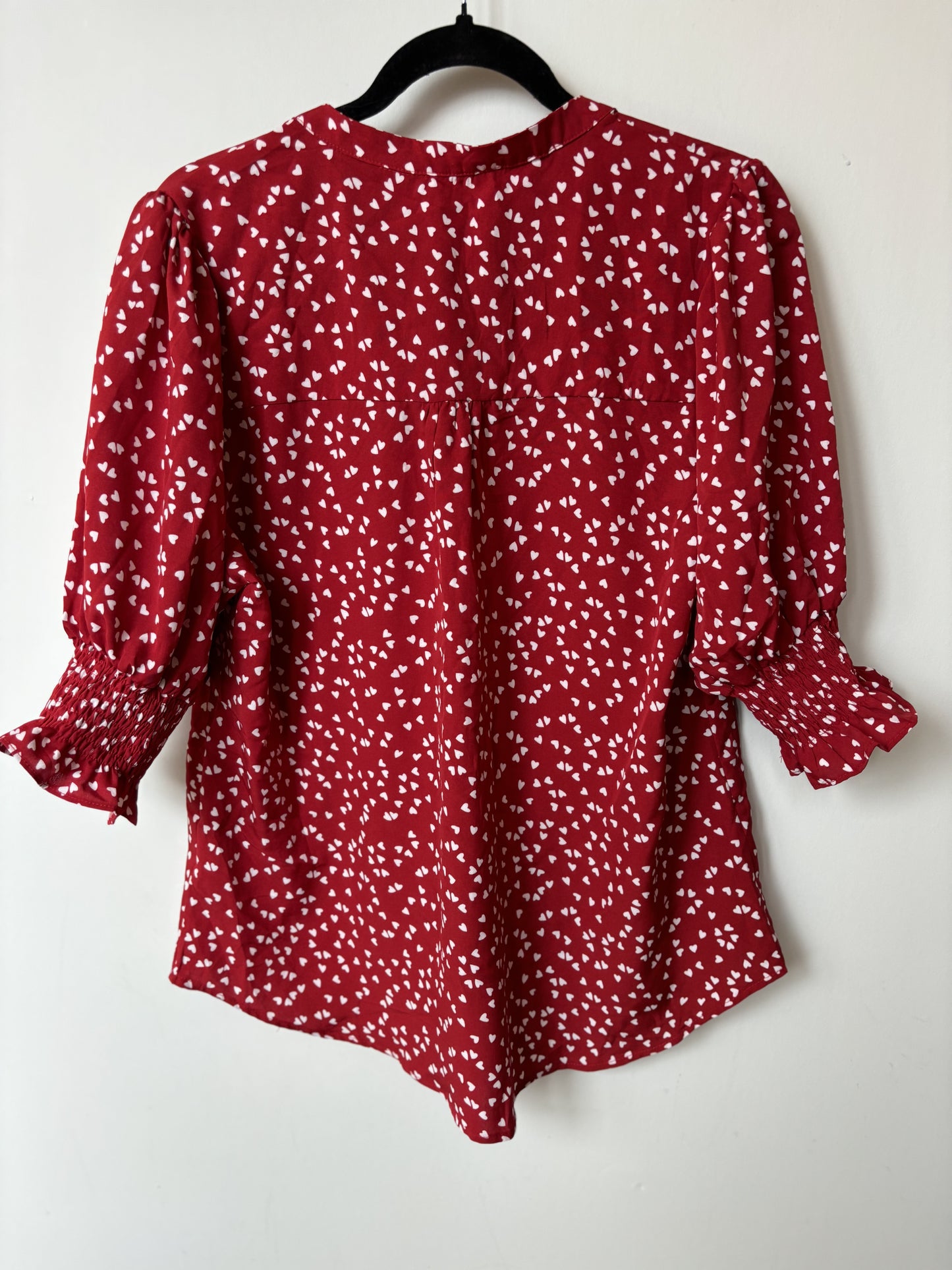 NWT Vine & Love Heart Blouse