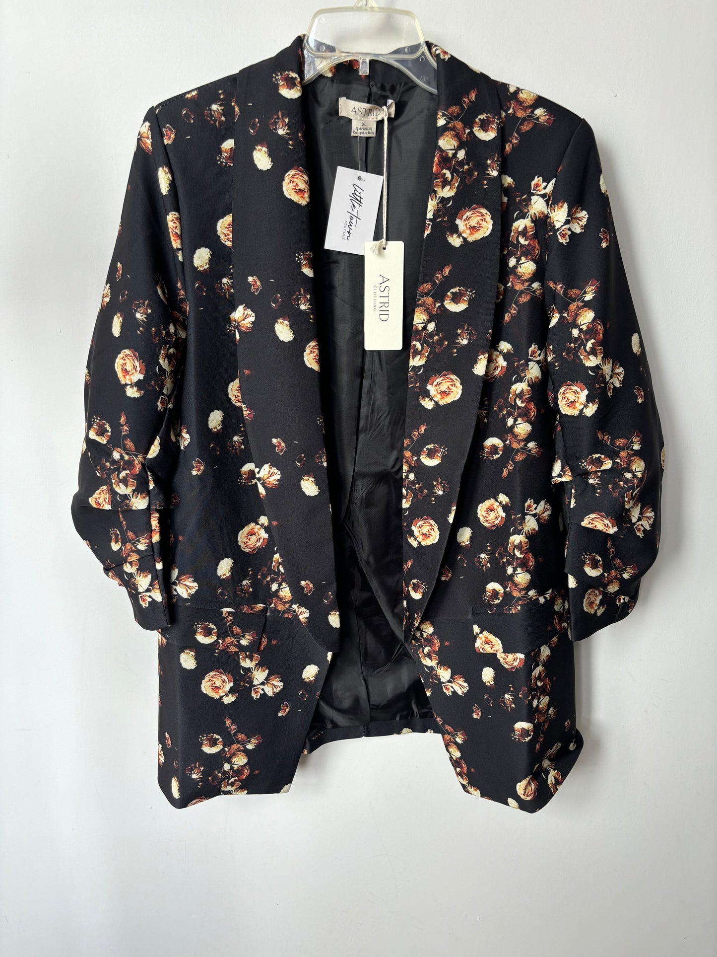NWT - Astrid Blazer