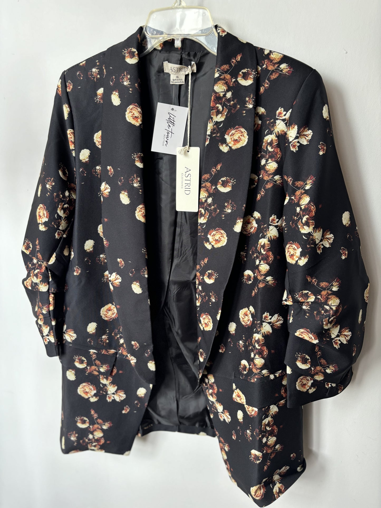 NWT - Astrid Blazer
