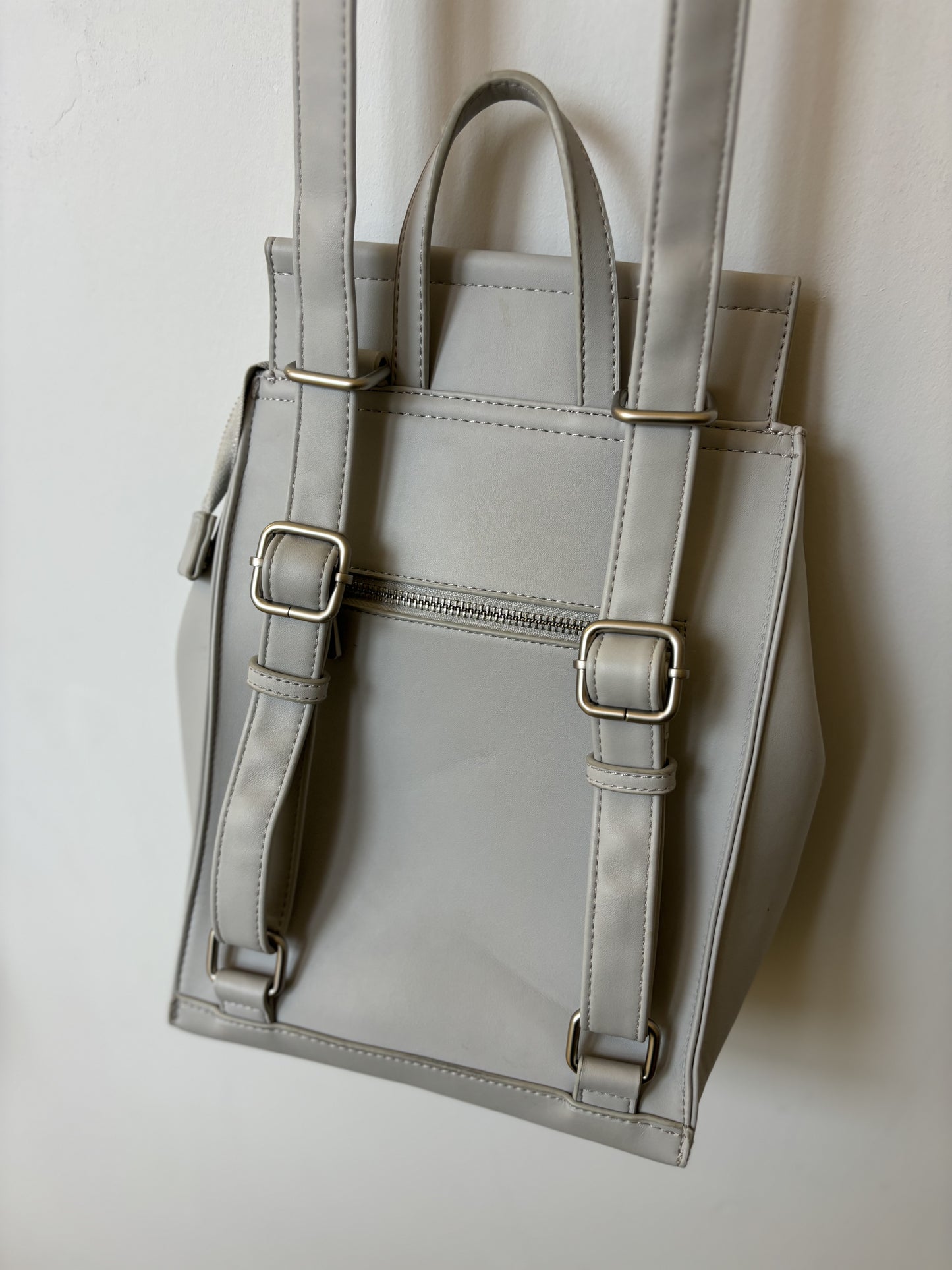 Preloved Pixie Mood Kim Backpack - Cloud