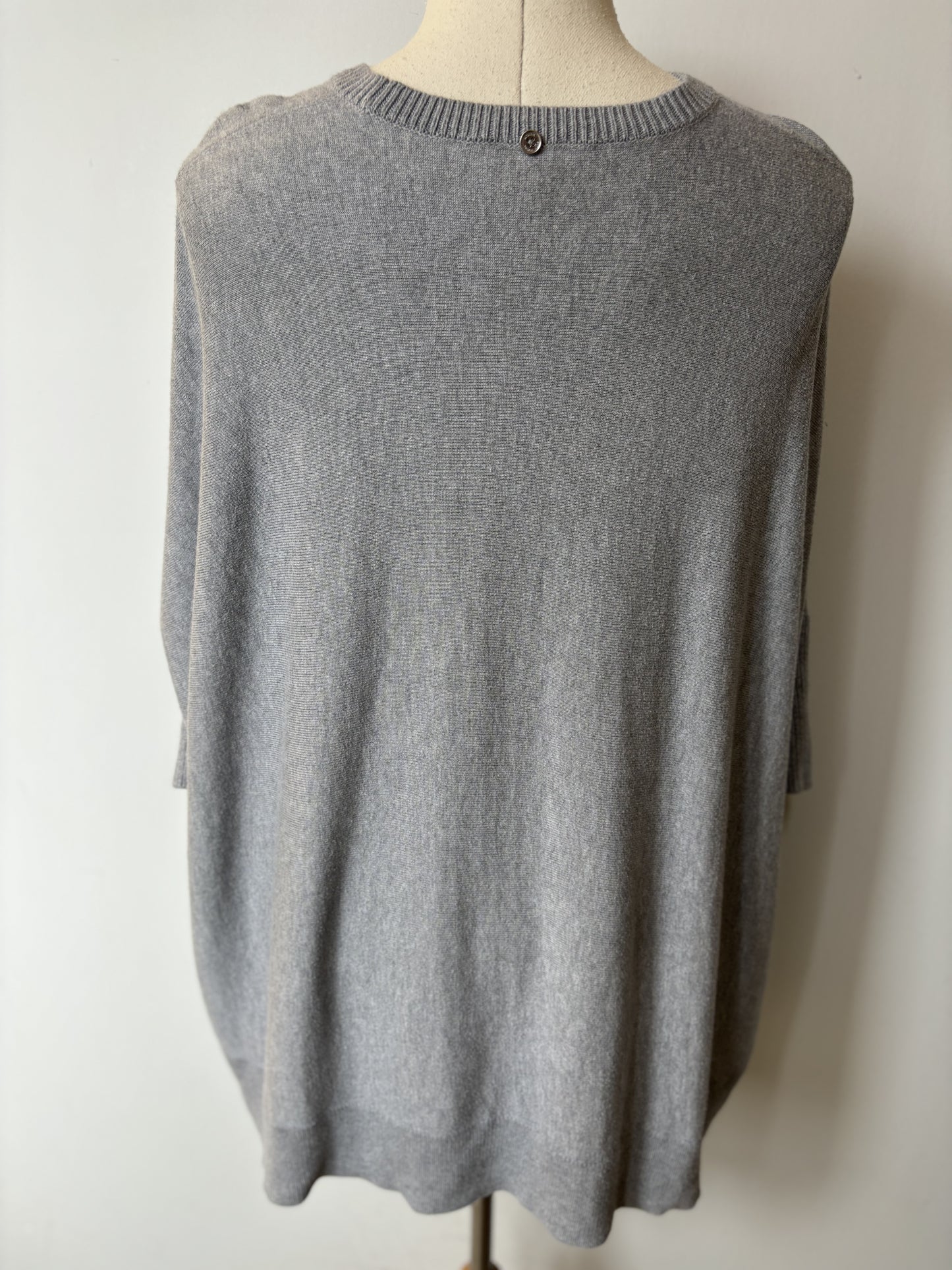 Pre-Loved Michael Kors Pull-Over Sweater