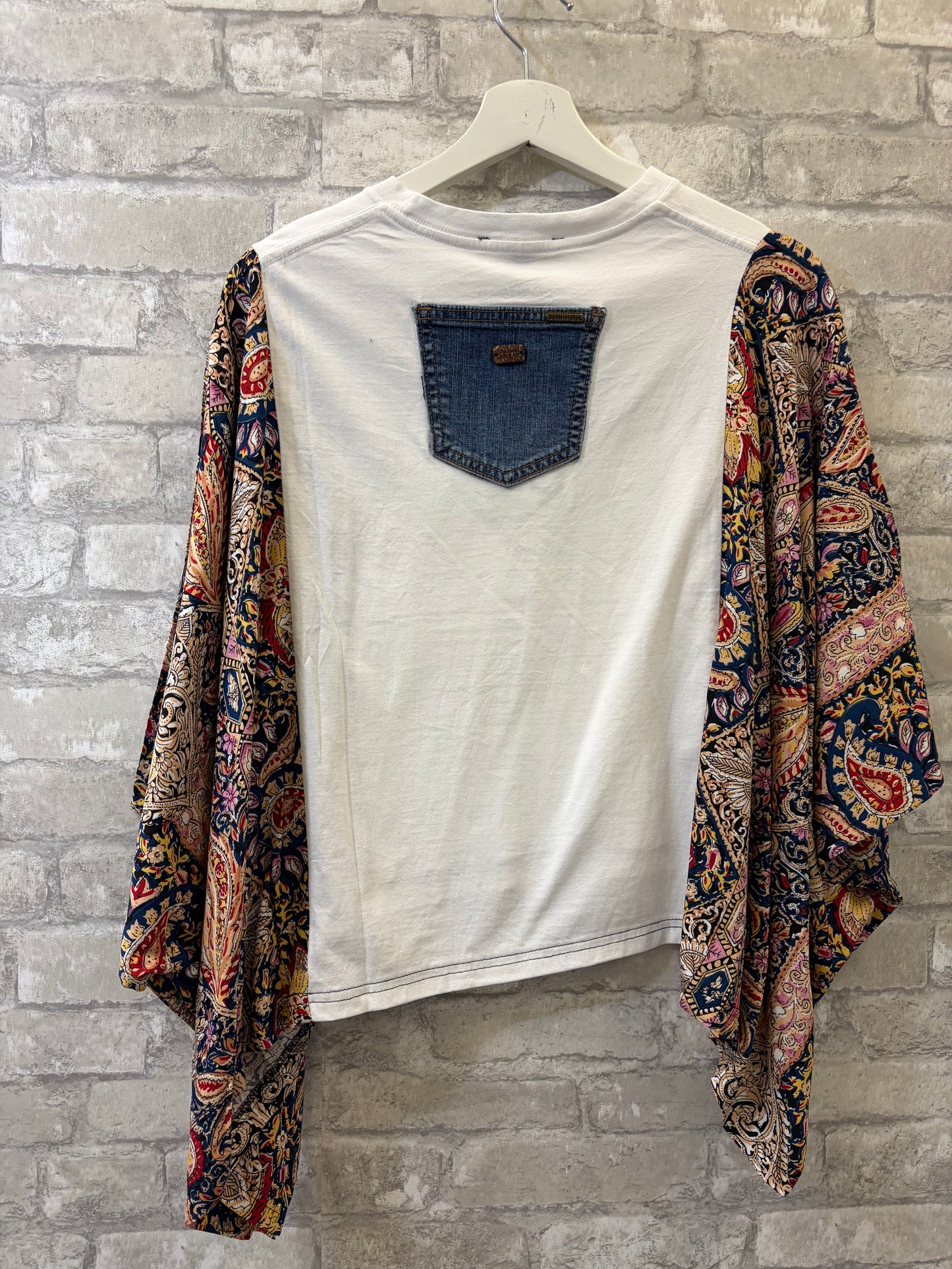 The Banded Pullover Top (Rolling Stones) White