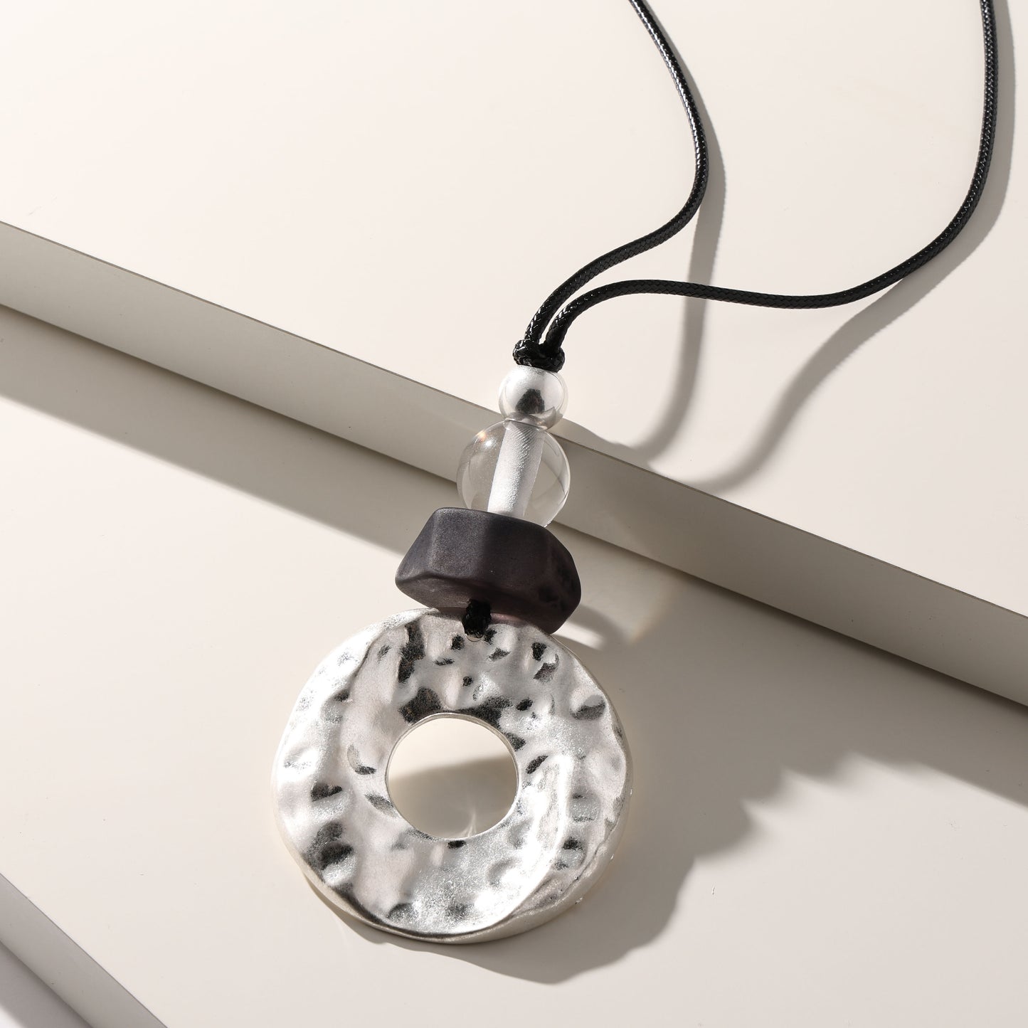 0642477 Merx Long Adjustable Necklace