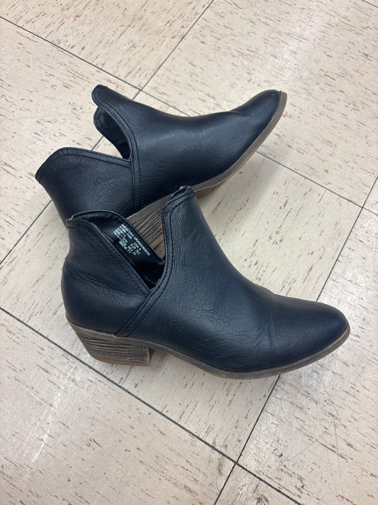 PRELOVED FADED GLORY BOOTIE