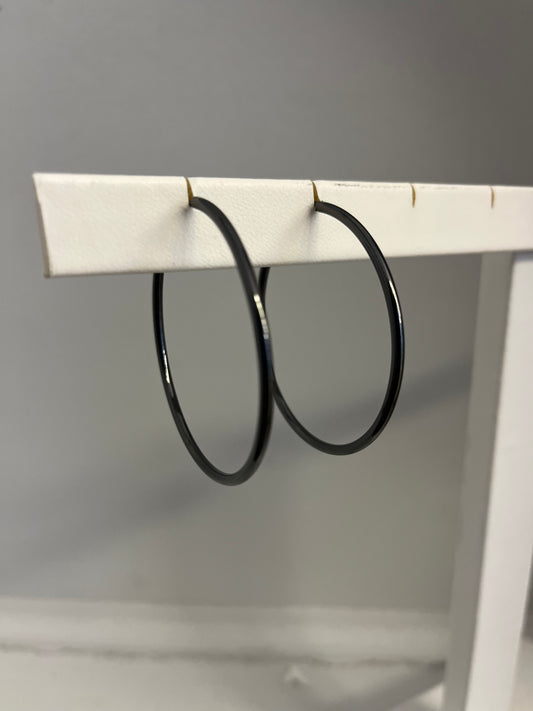 Hem Hoop Earrings 1.5"