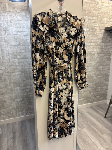 ICHI - LONG SLEEVE DRESS TAUPE & NAVY