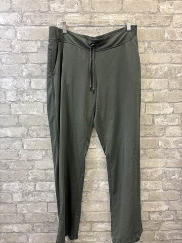 PRELOVED - ATHLETA OLIVE WIDE LEG PANT