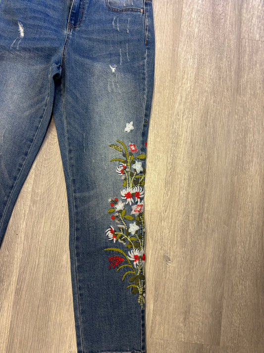 Renaur Cropped Denim Floral Denim