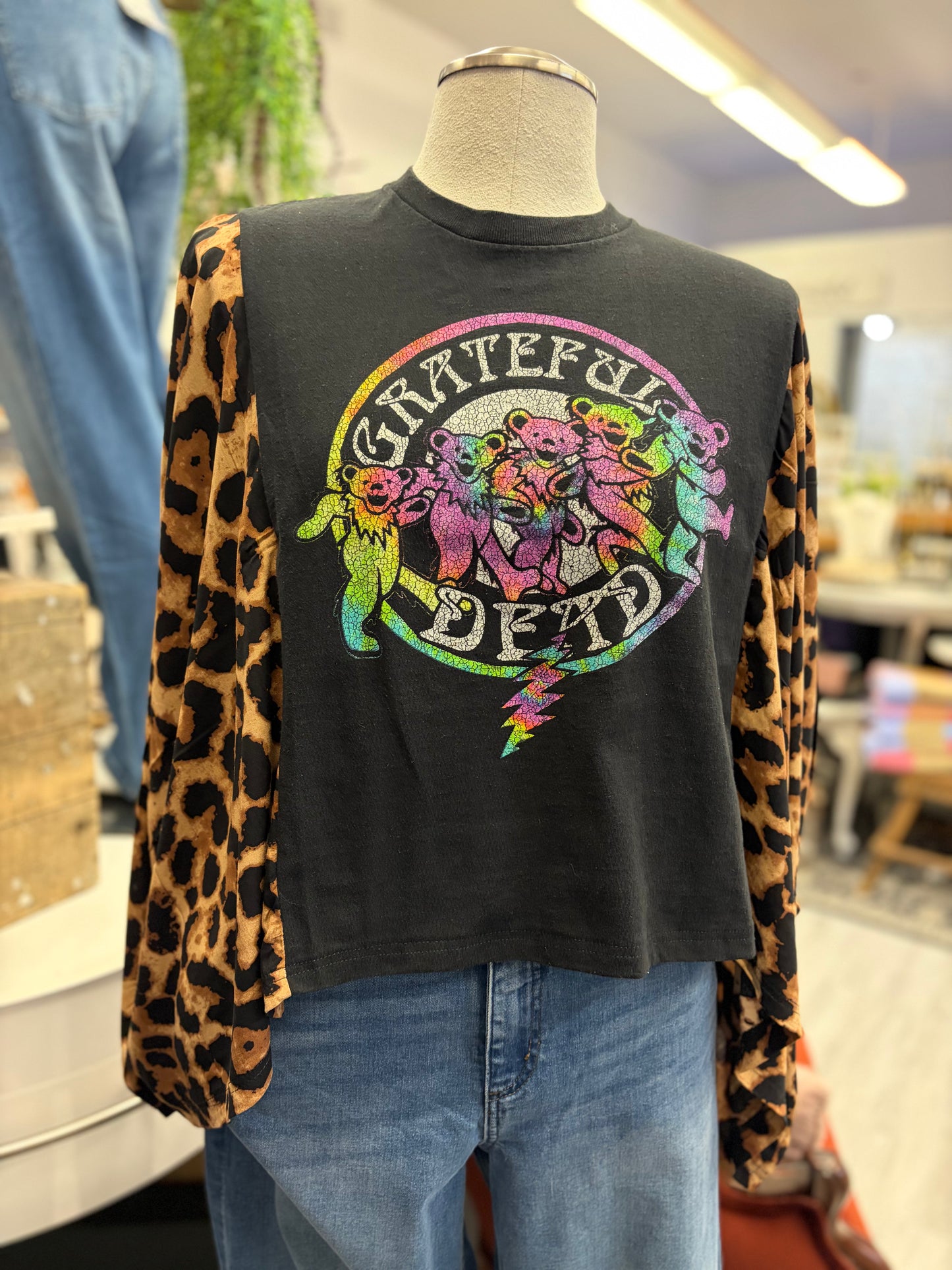The Banded Pullover Top (Grateful Dead)