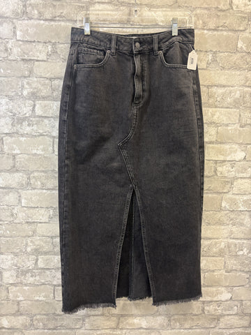 PRELOVED - DYNAMITE DENIM SKIRT