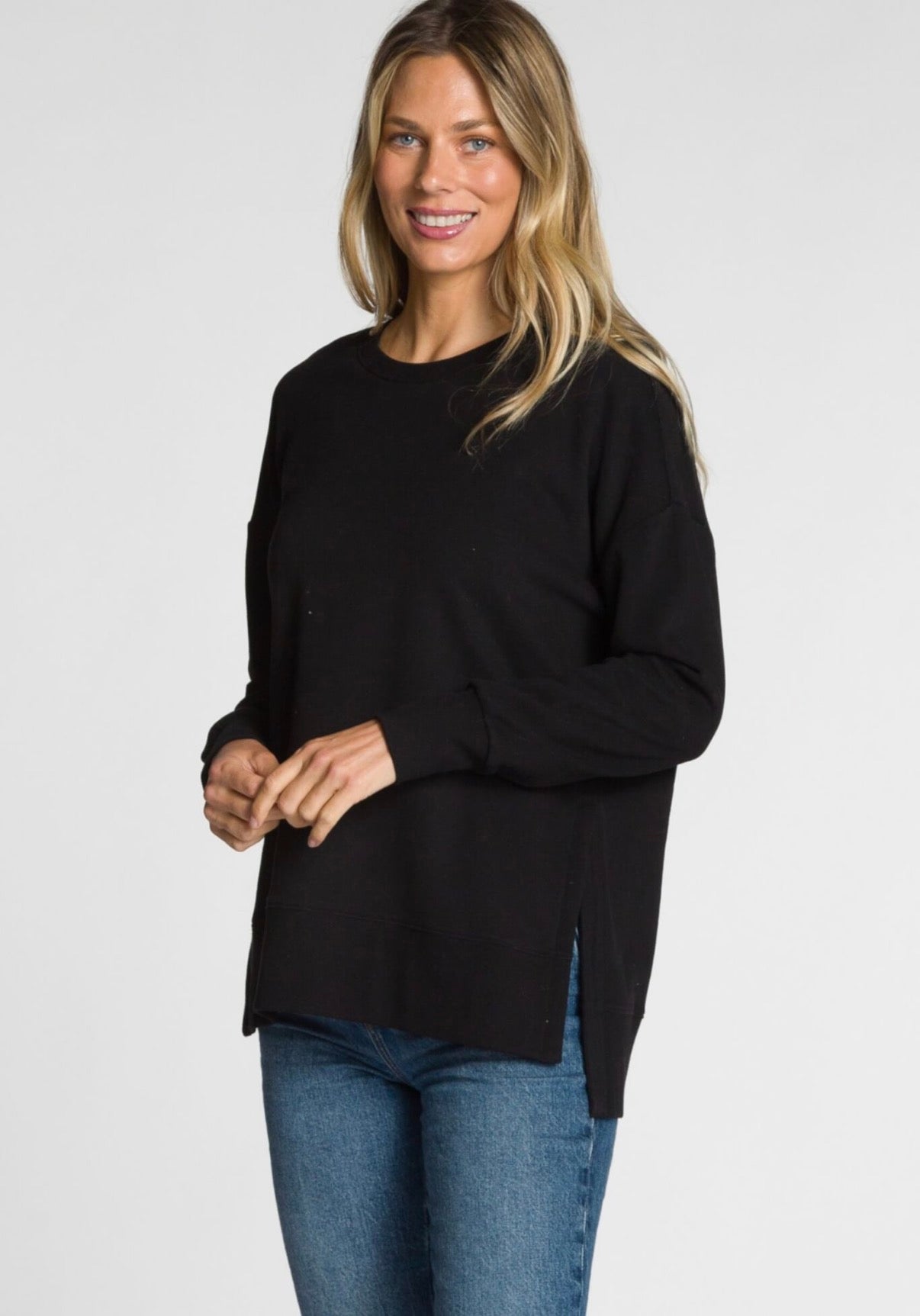 The Cozy Sweater - Black
