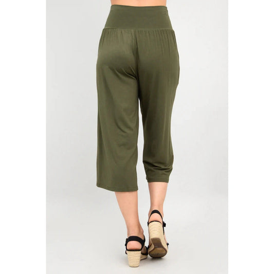 Gaylene Capri - Khaki