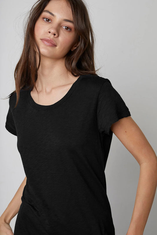 The Scoop Neck Cotton T-shirt - Black