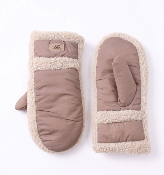 Puff Mittens - Light Brown