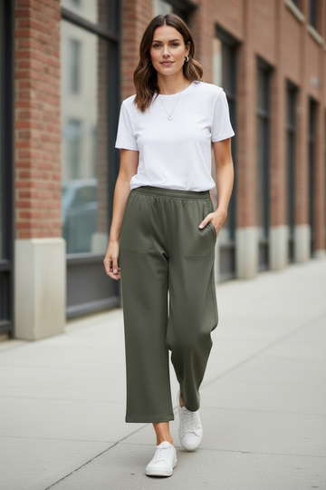 The Olivia - Wide Leg Pull On Pant