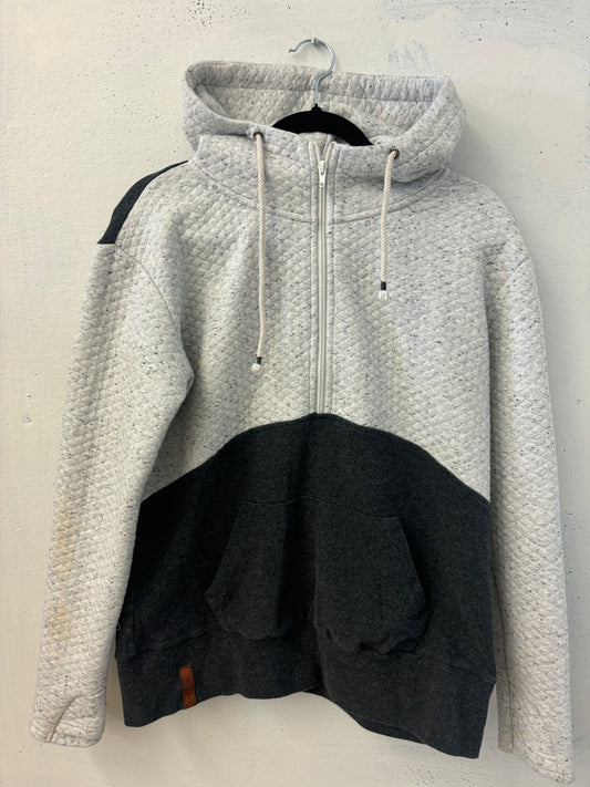 PRELOVED AMPERSAND GREY HALF ZIP (LARGE) *DAMAGED*