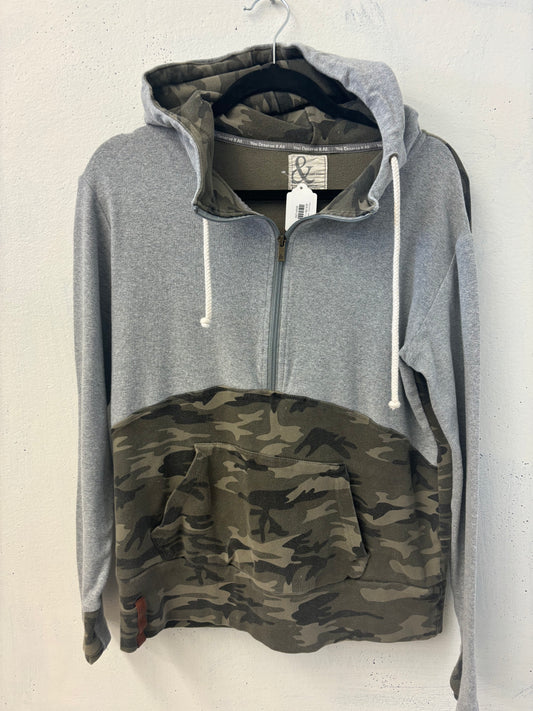 PRELOVED - AMPERSAND CAMO SWEATER