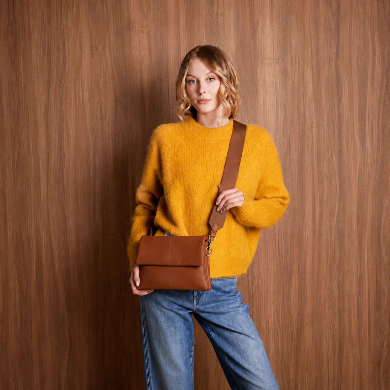 Espe - Lexi Crossbody Bag (Tan)
