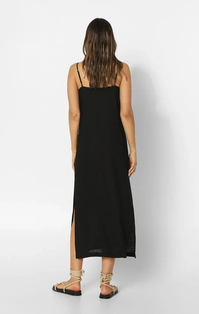 Lost in Lunar - Katia Black Dress