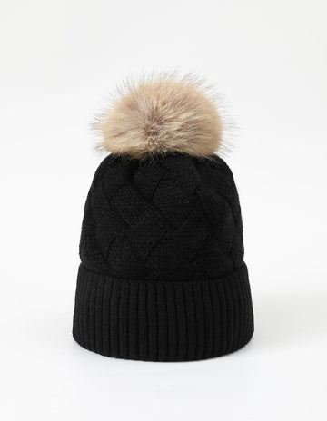 The Izzy Hat - Black