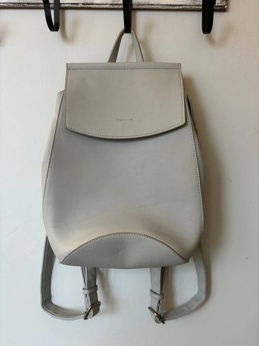 Preloved Pixie Mood Kim Backpack - Cloud