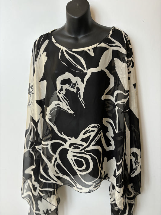 Pre-Loved Orange Fashion Pull- On Kimono