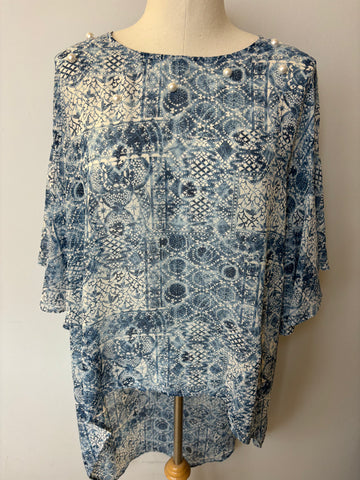 Pre-Loved Artex Fashions Sheer Top