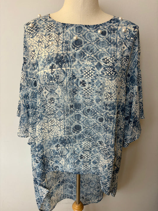 Pre-Loved Artex Fashions Sheer Top